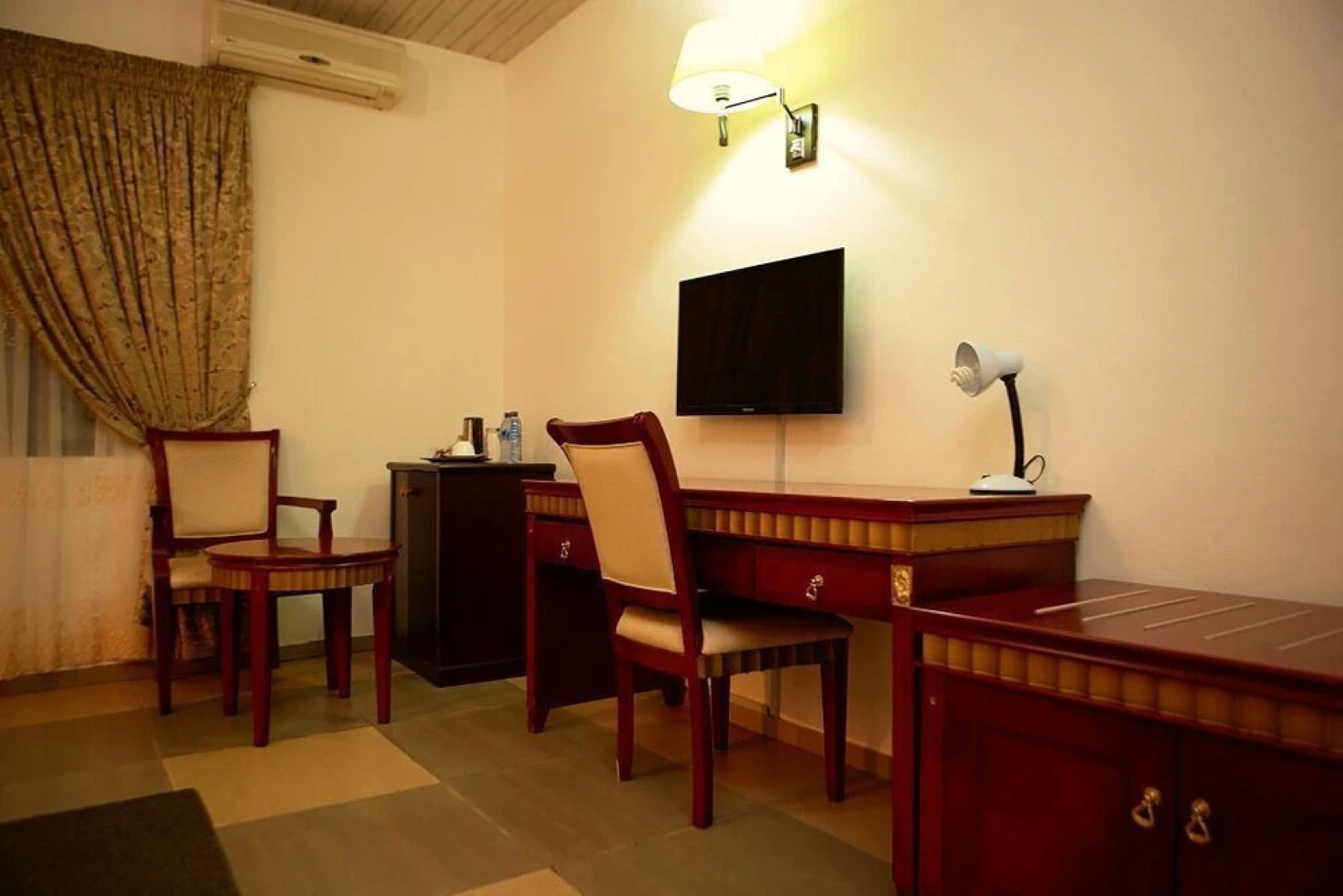 Manna Heights Hotel & Conference Centre