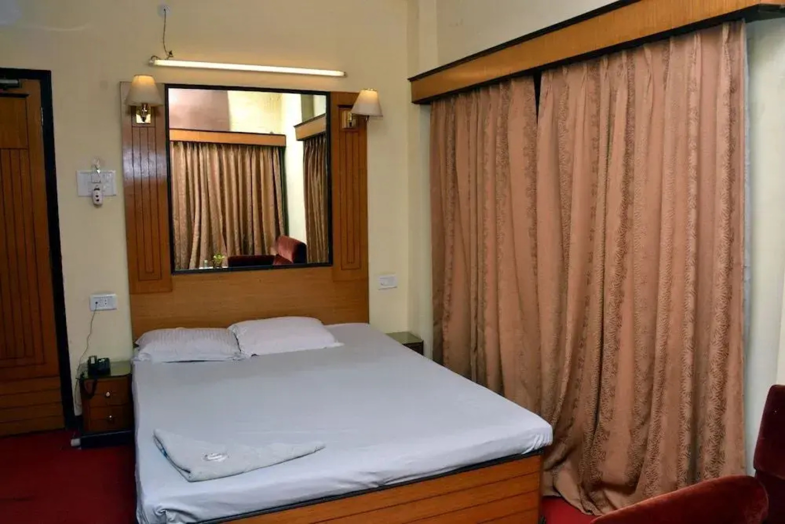 Hotel Dolphin - Bhakkhali