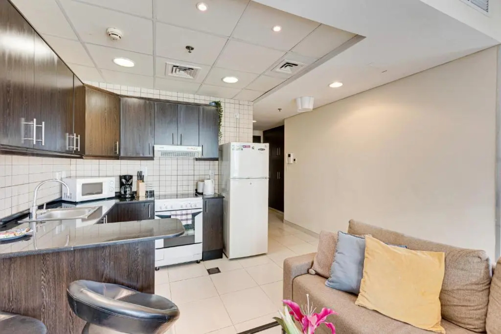 Sea View Studio 10min from beach Royal Oceanic