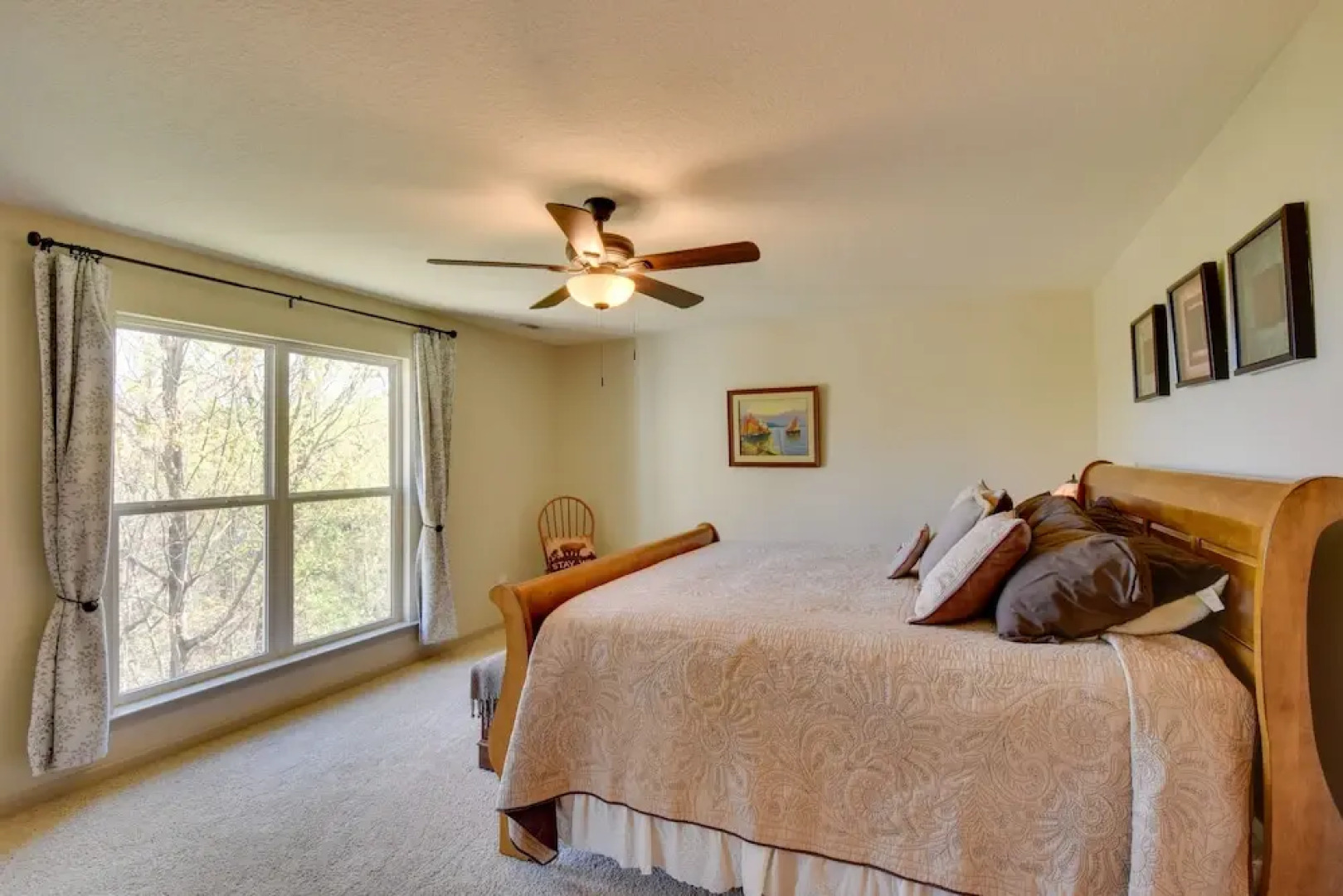 Lakemont Retreat: Game Room, Hot Tub, & Mtn Views!