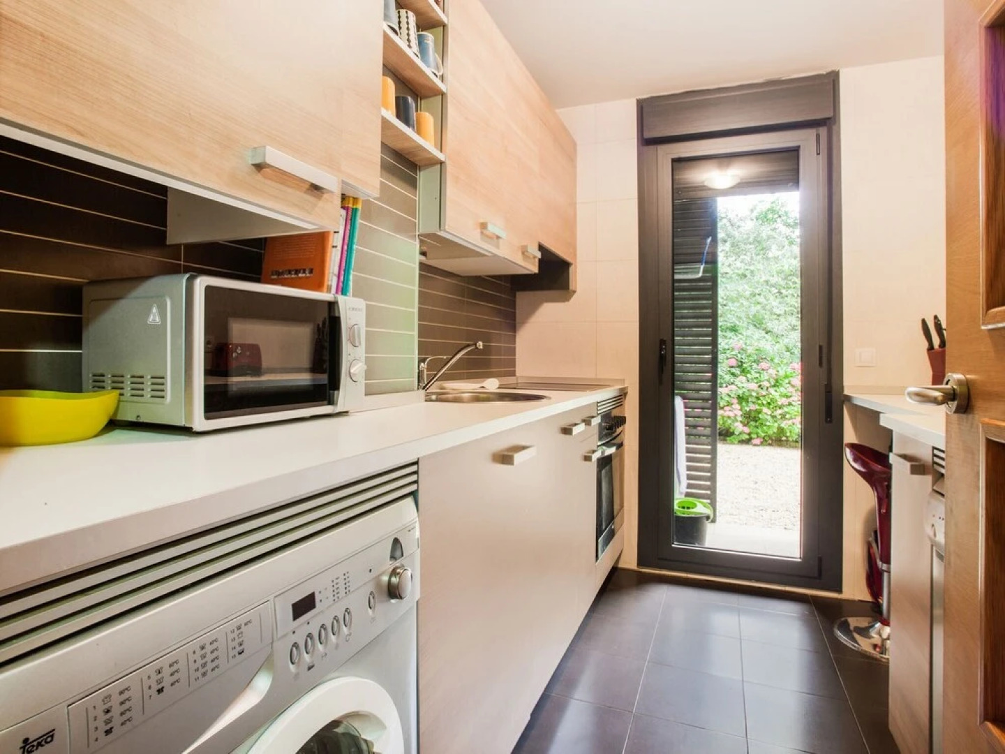 Restful Apartment With Garden, Private Terrace,swimming Pool