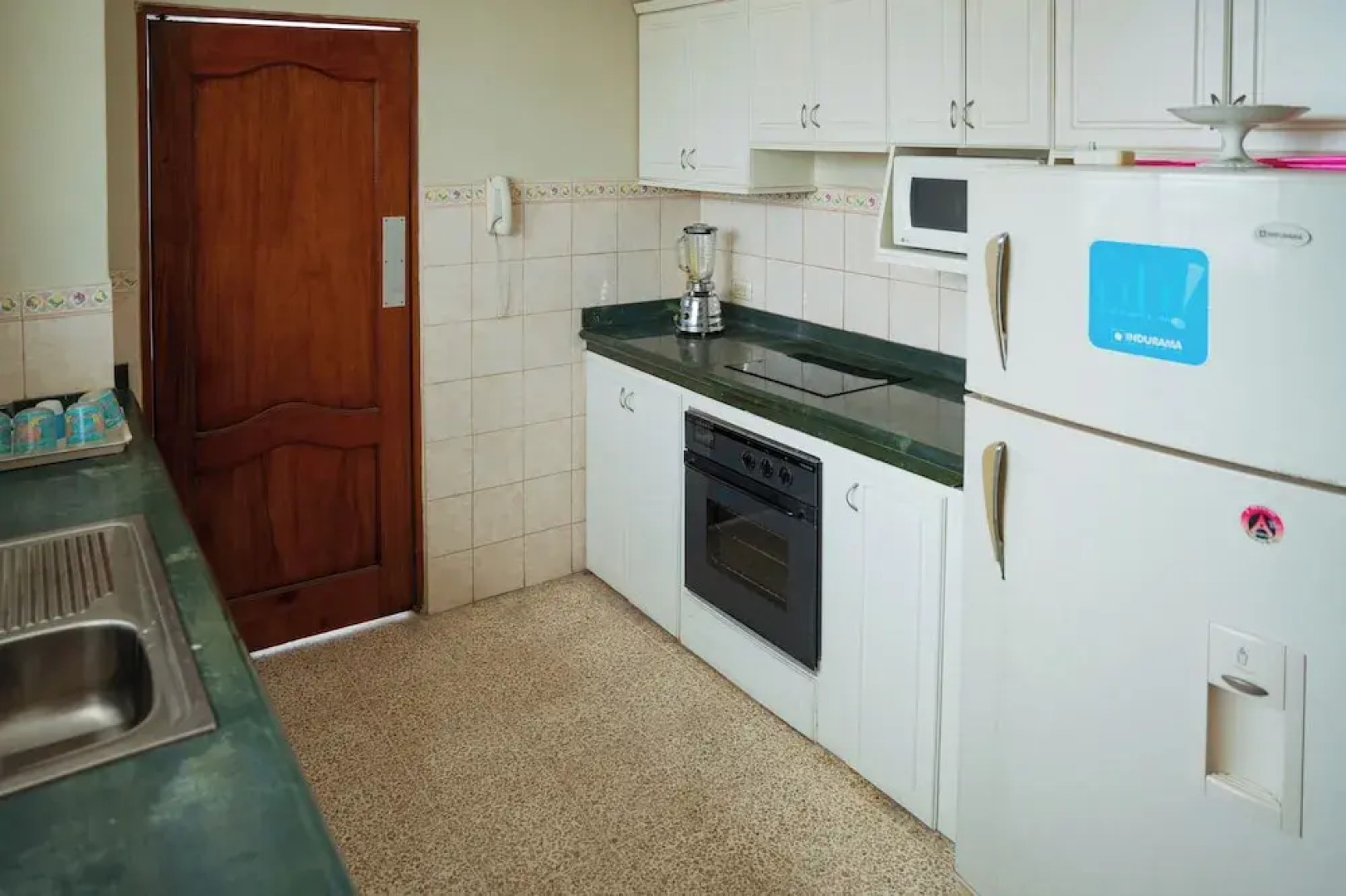 Apartment - Sleeps & Free Parking