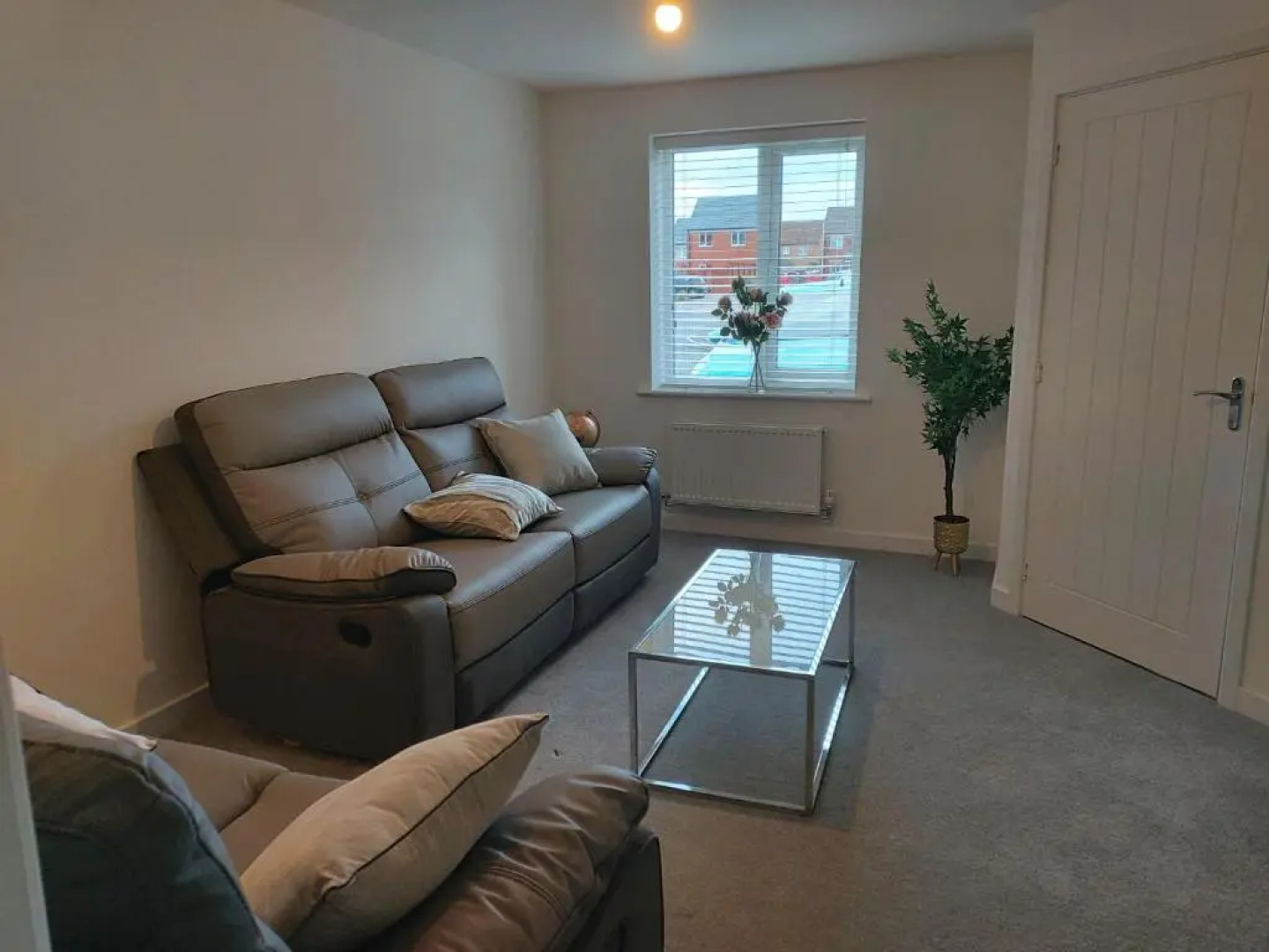 Remarkable and Modern House in Rugby, England