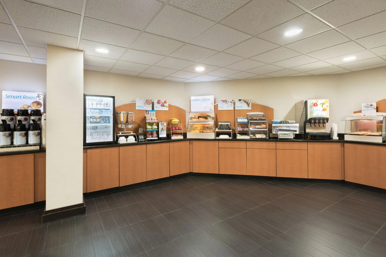 Holiday Inn Express Hotel & Suites Bentonville by IHG
