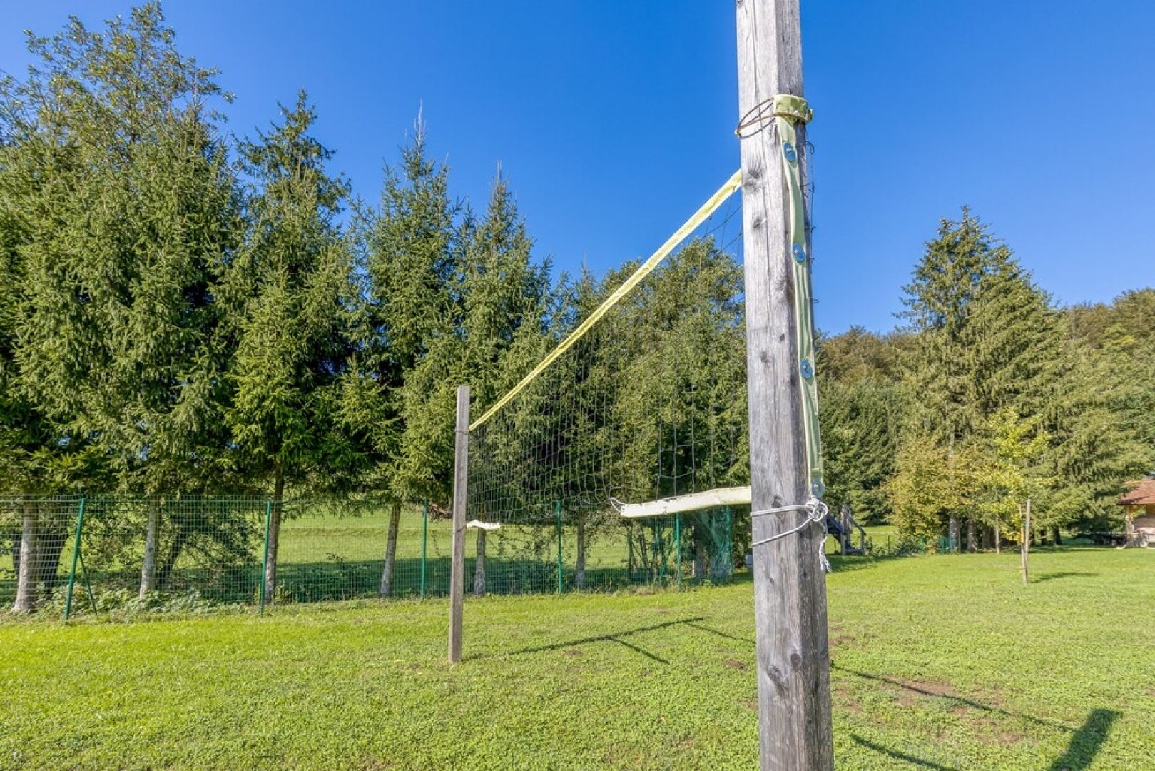 Pool Suite Flaxseed Private Sauna