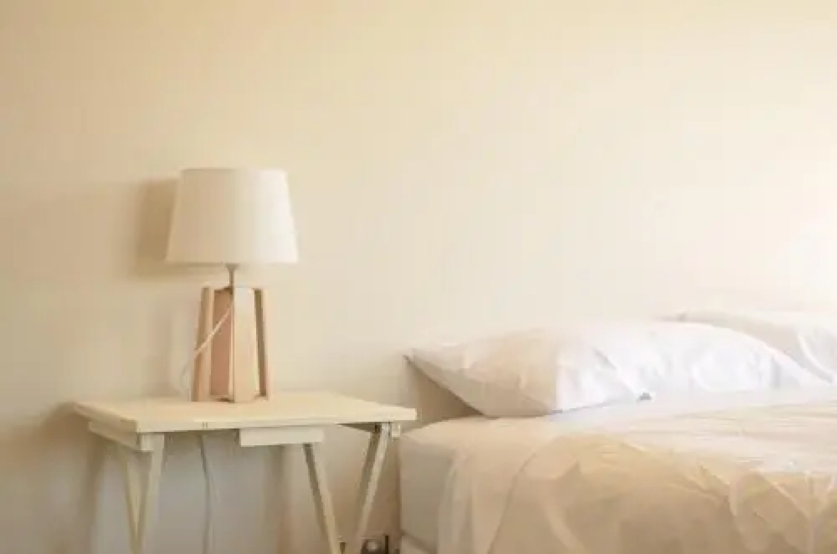 Weaver Estate Wines & Weaver Estate Vineyard Cottages