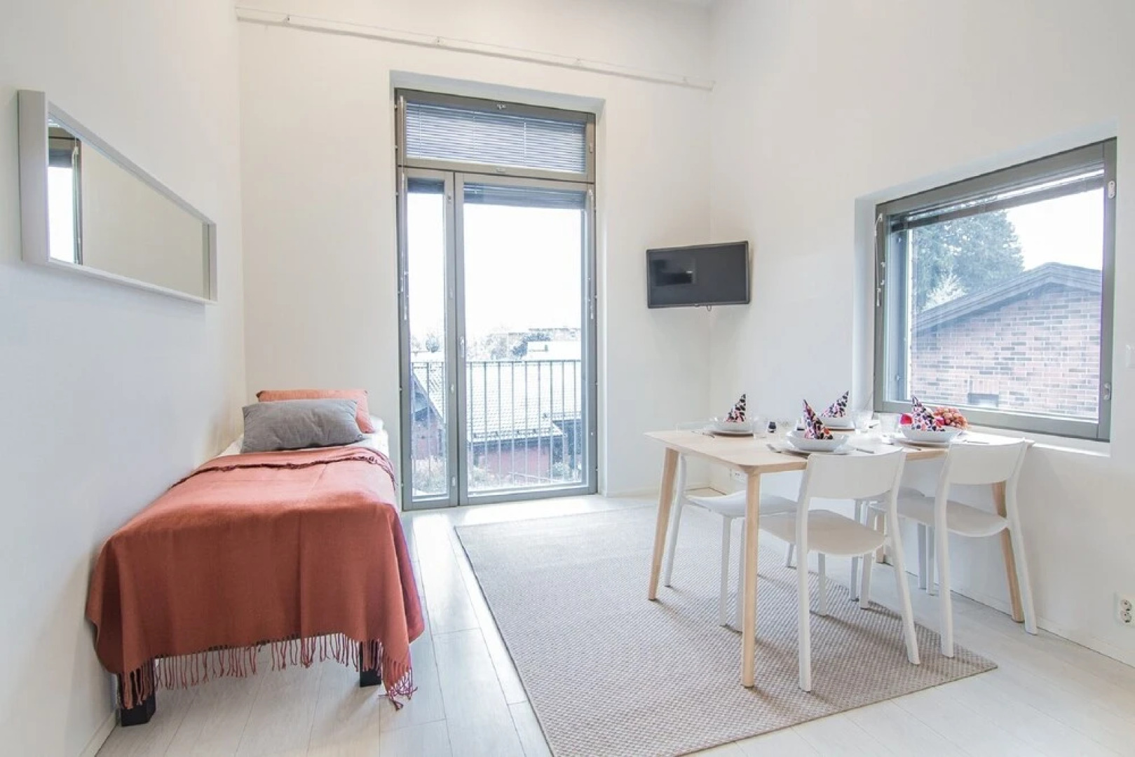 Spot Apartments Airport