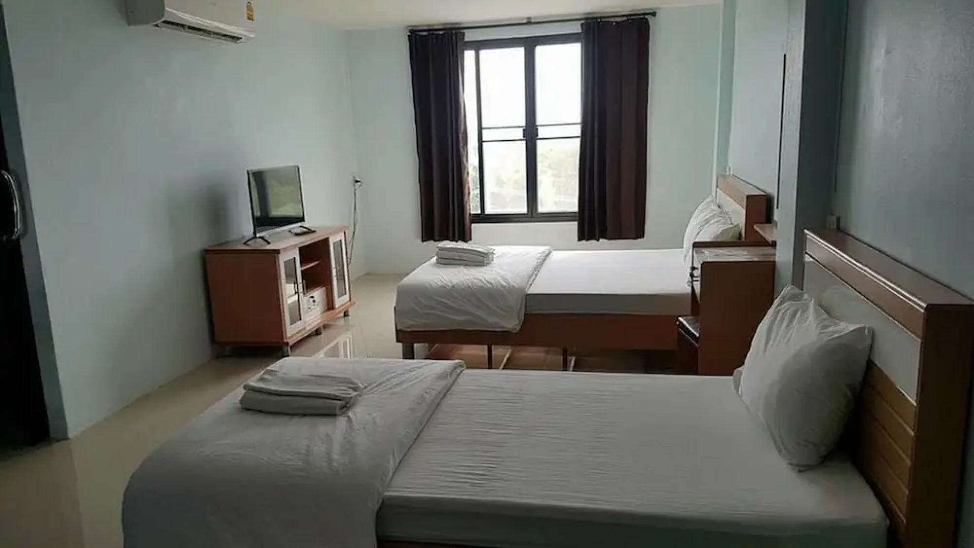 Sutharnlai Apartment