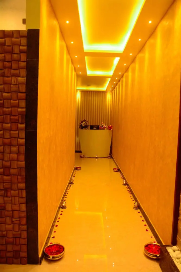 Sandesh The Prince - 4 Star Hotel