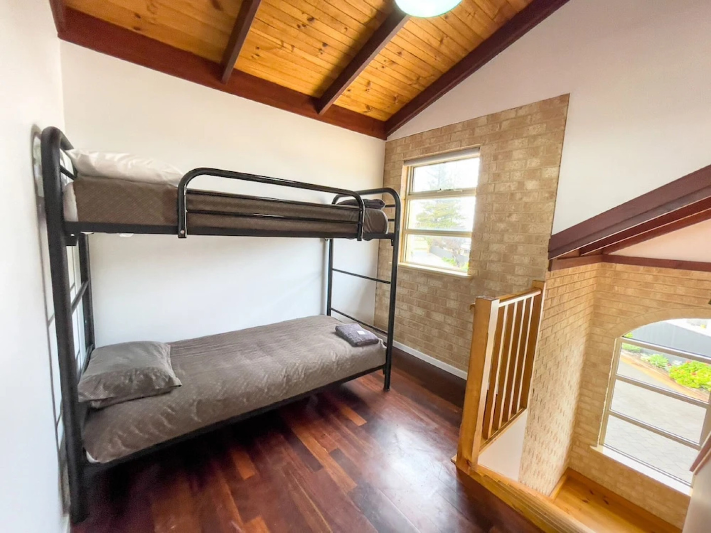 Esperance Foreshore Apartments