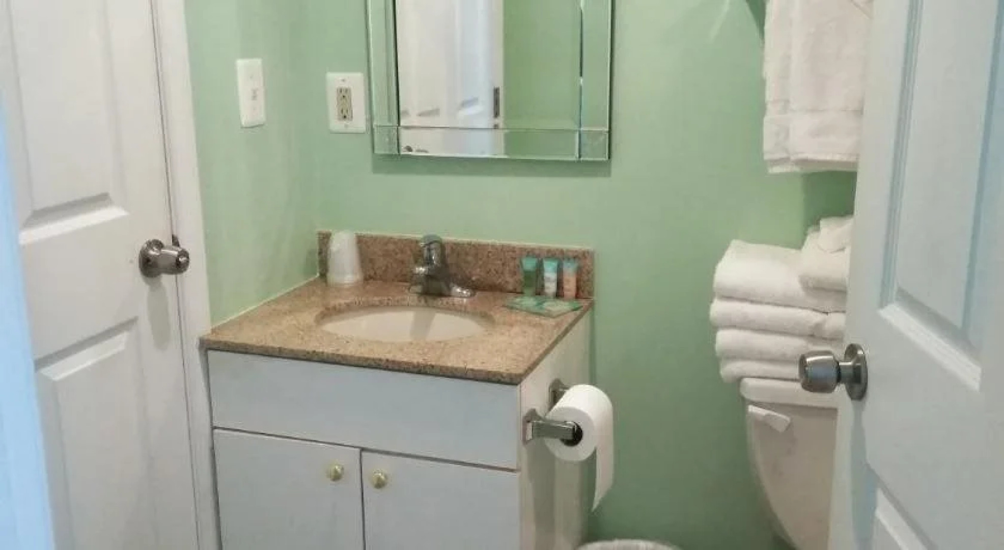 Surf Song Beach Resort of North Wildwood