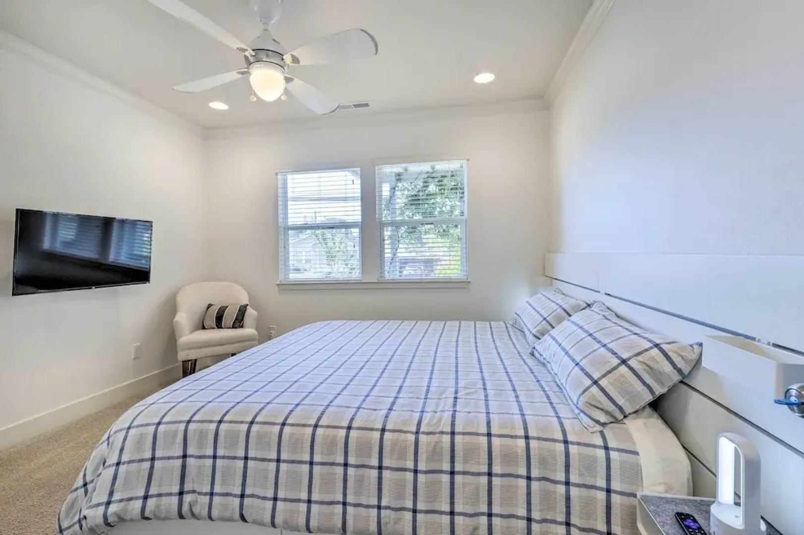 Peaceful Petaluma Getaway w/ Deck + Grill!