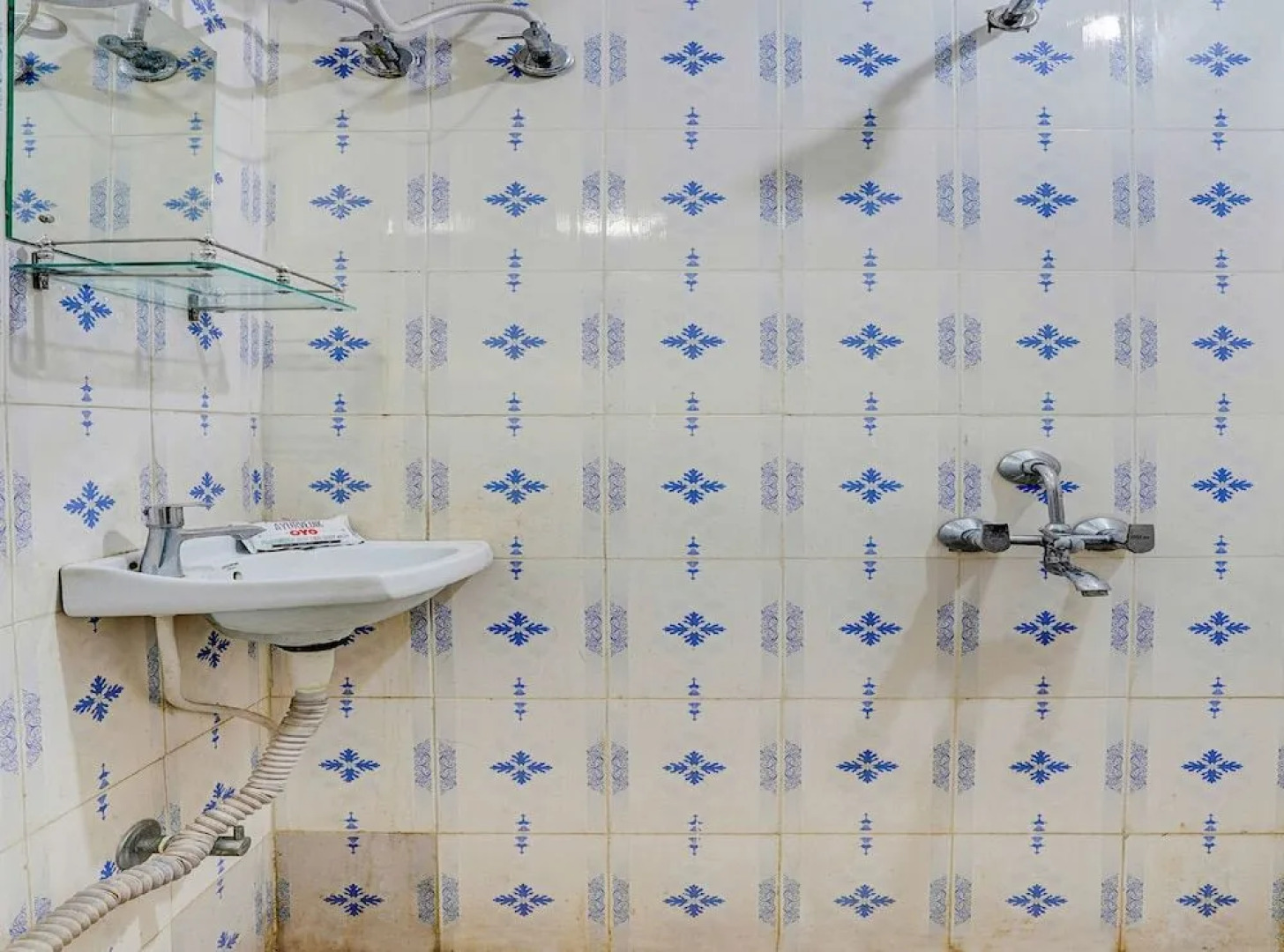 OYO 19609 Hotel Rajprabha