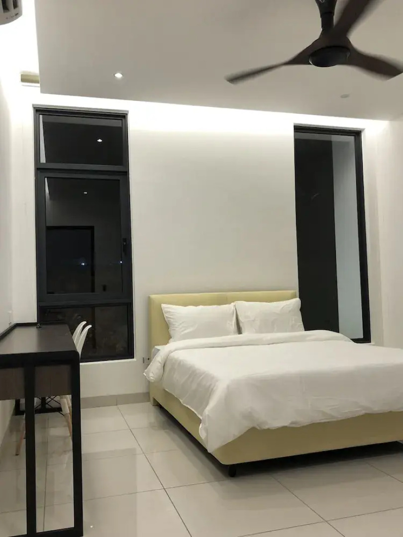 The Dahlias Luxury Residence