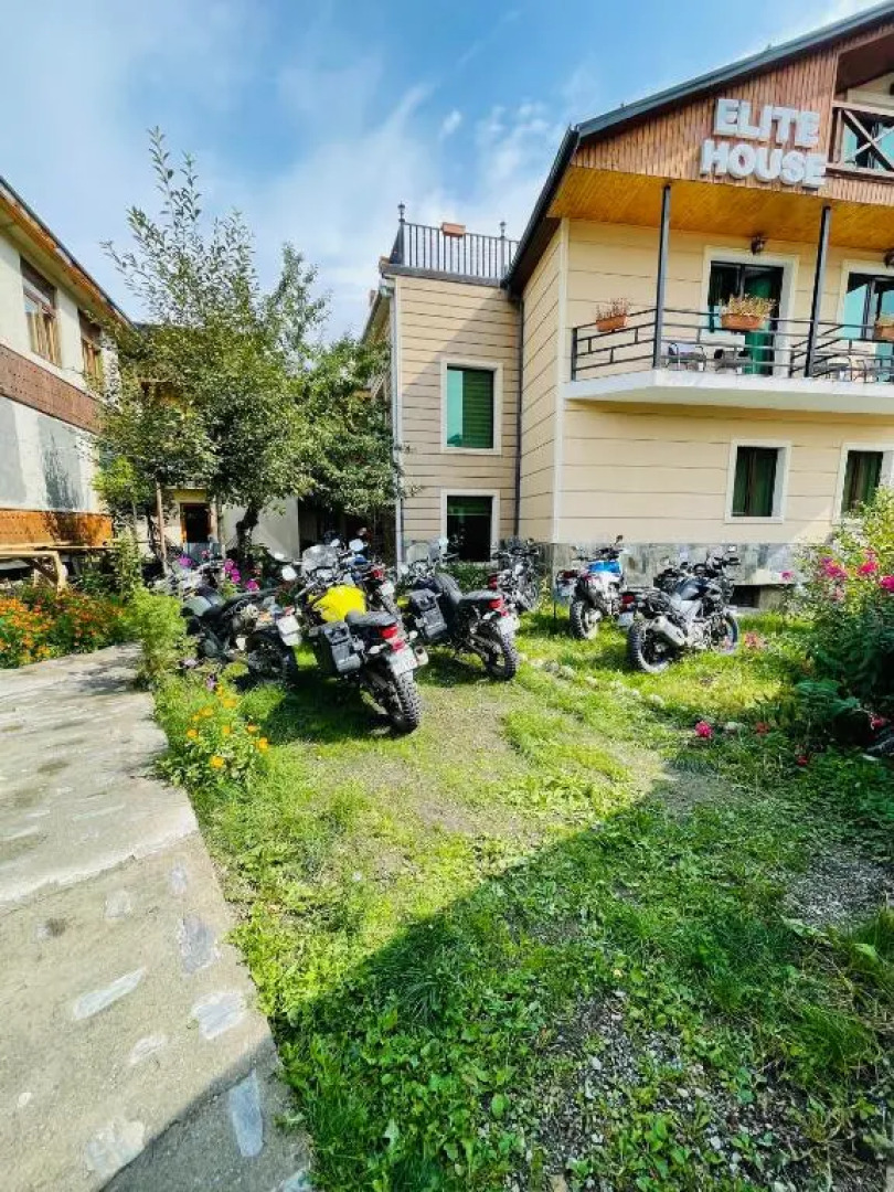Отель Elite House