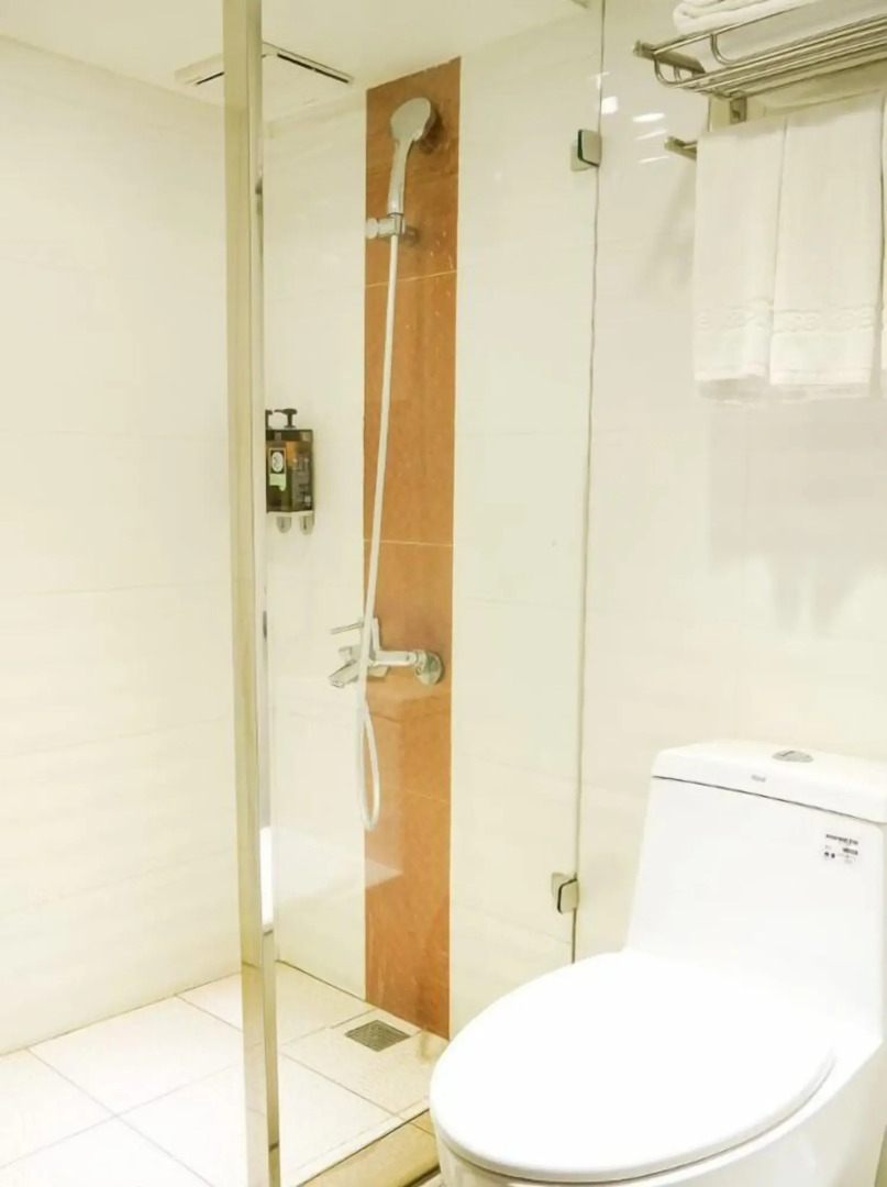 Talmud Hotel Yizhong