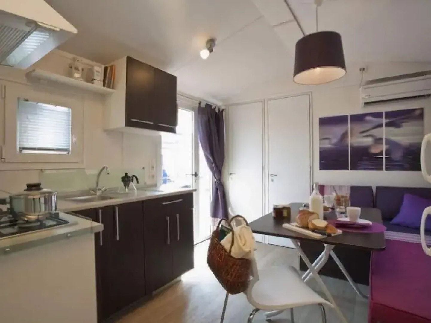 Well-kept Chalet With Covered Veranda on Lake Trasimeno