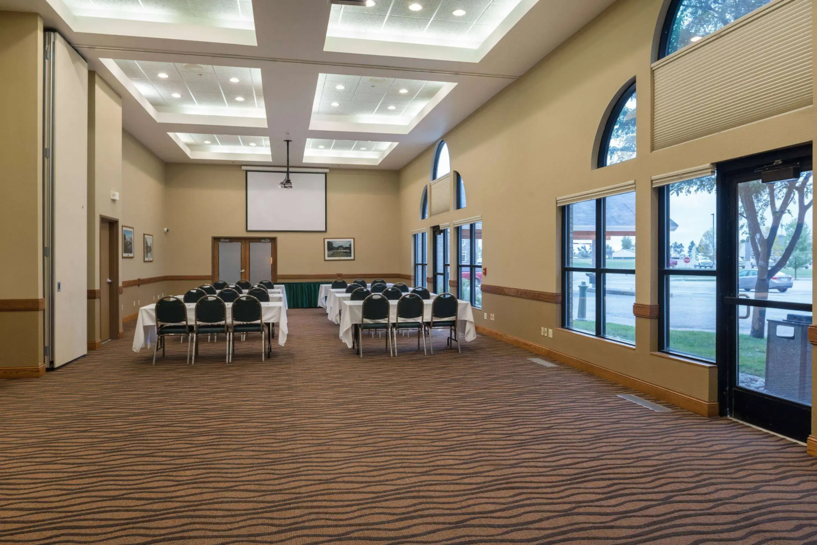 AmericInn by Wyndham Valley City - Conference Center