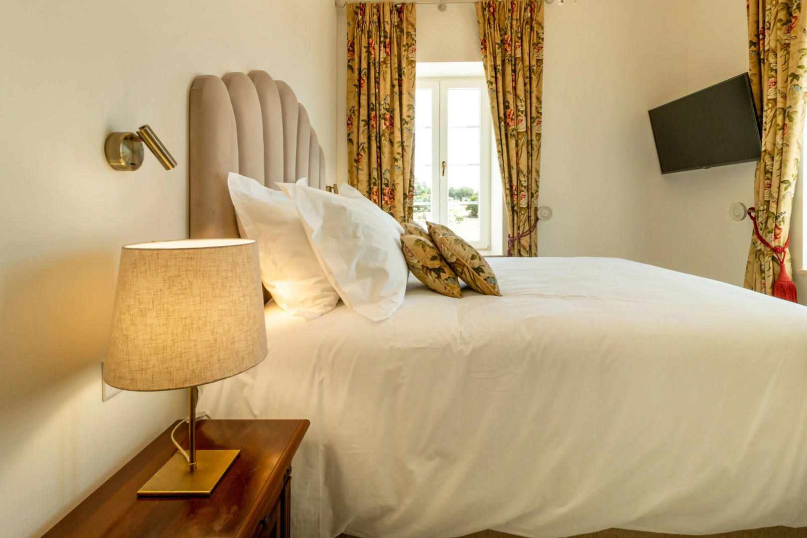 Solar Alvura Health Hotel