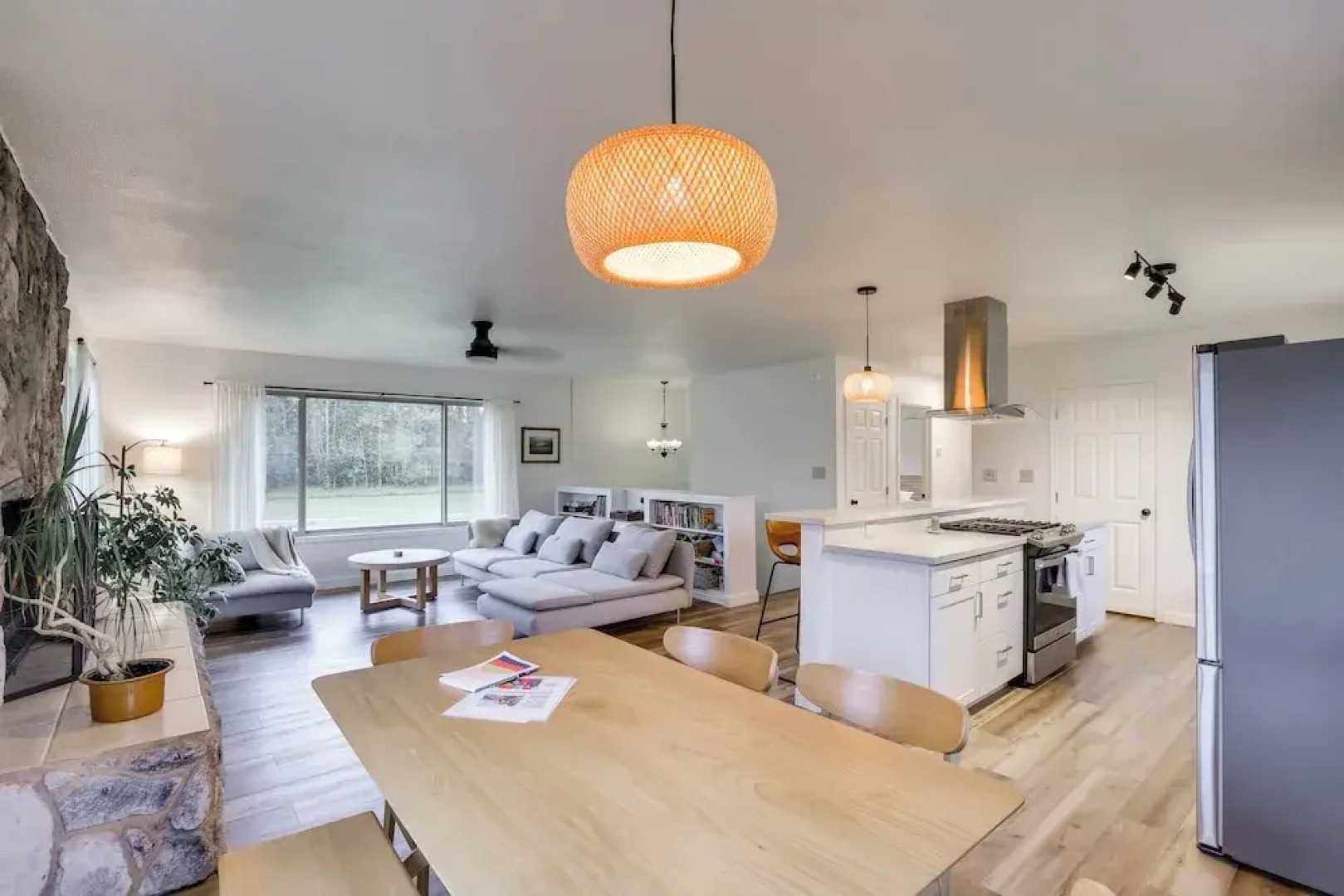 Serene Palmer Home: Walk to Downtown & Riverfront!