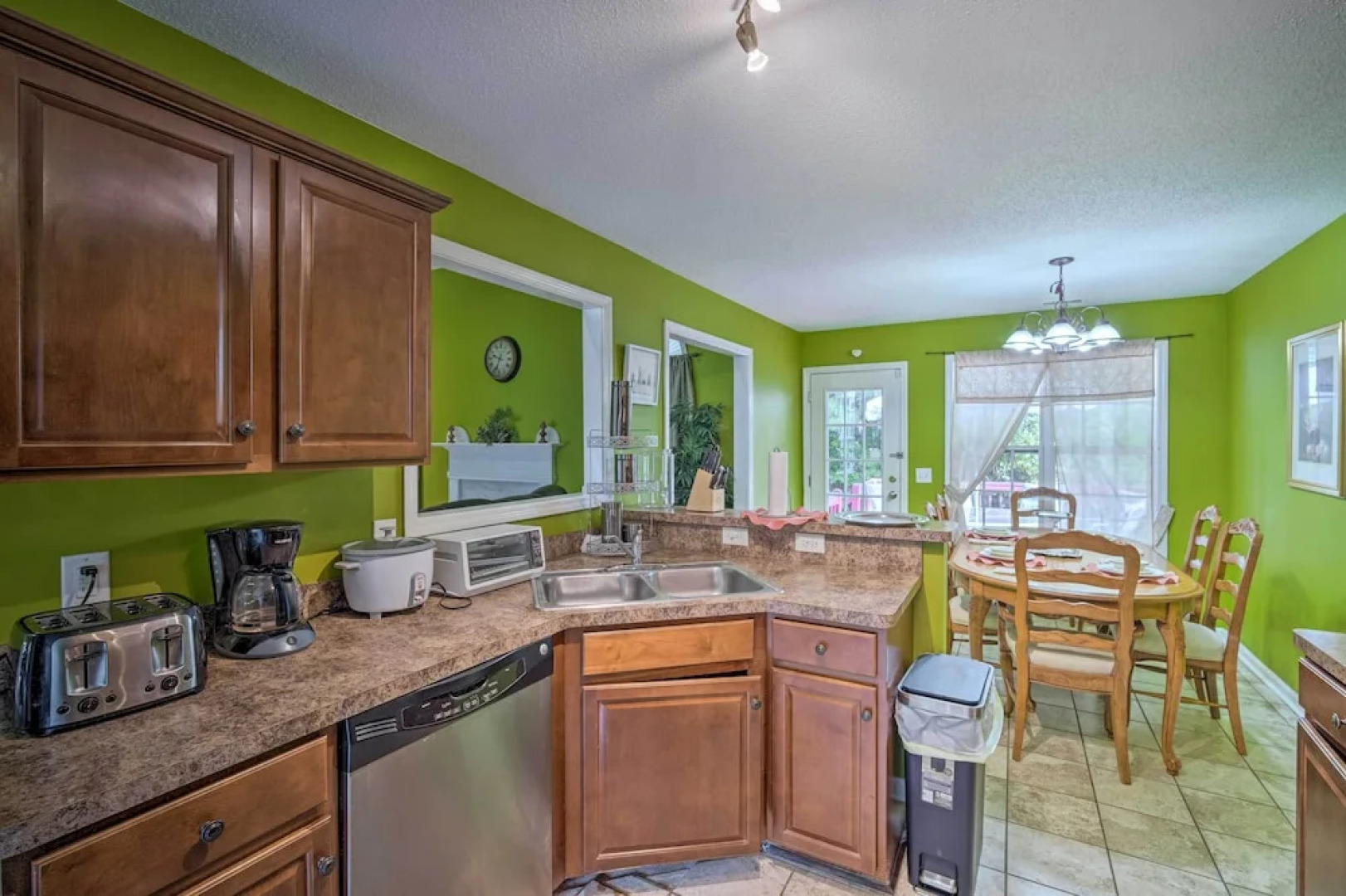 Spacious Acworth Home w/ Deck ~ 1 Mi to Lake