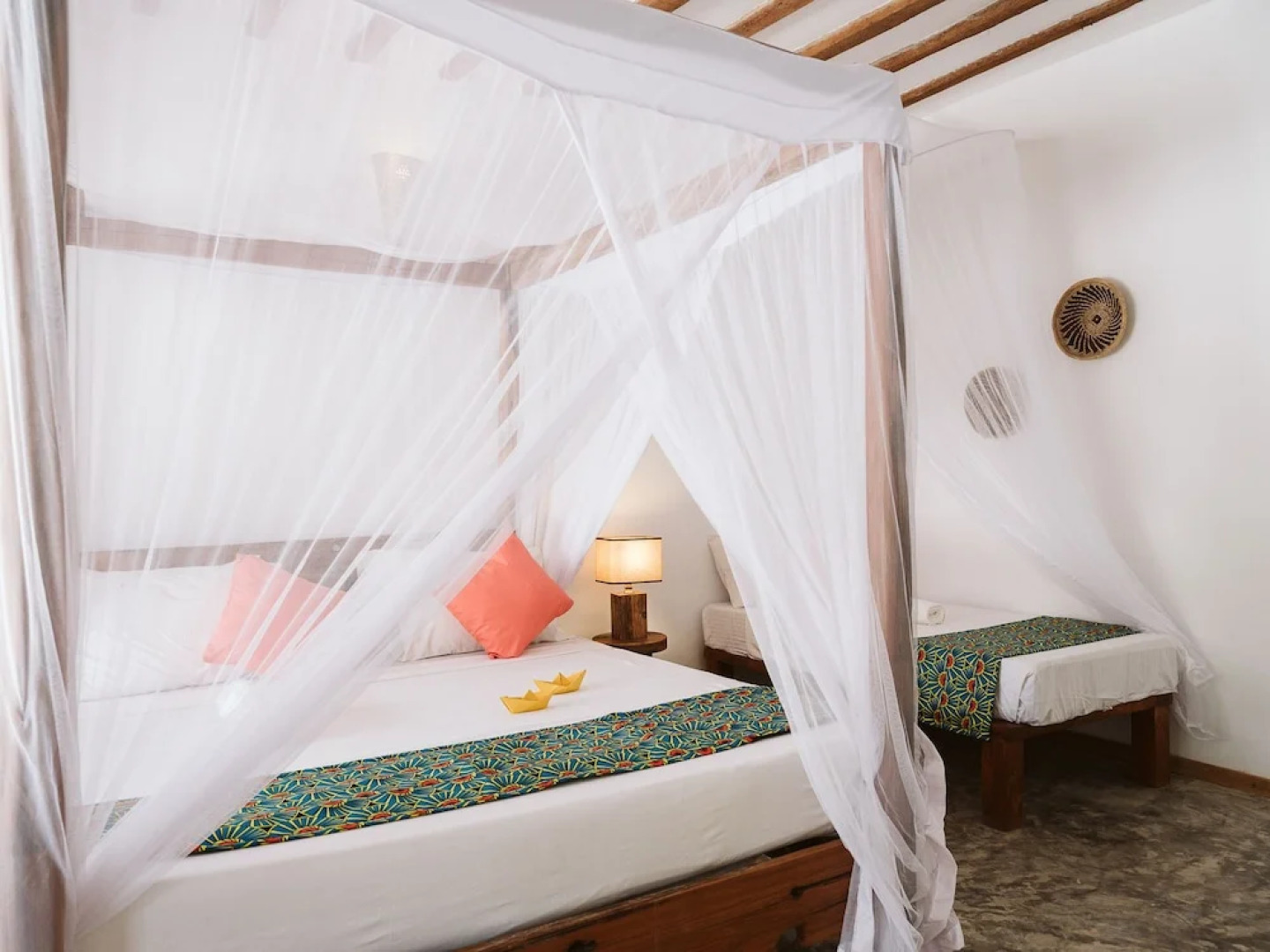 Bahati Sunset Bungalows