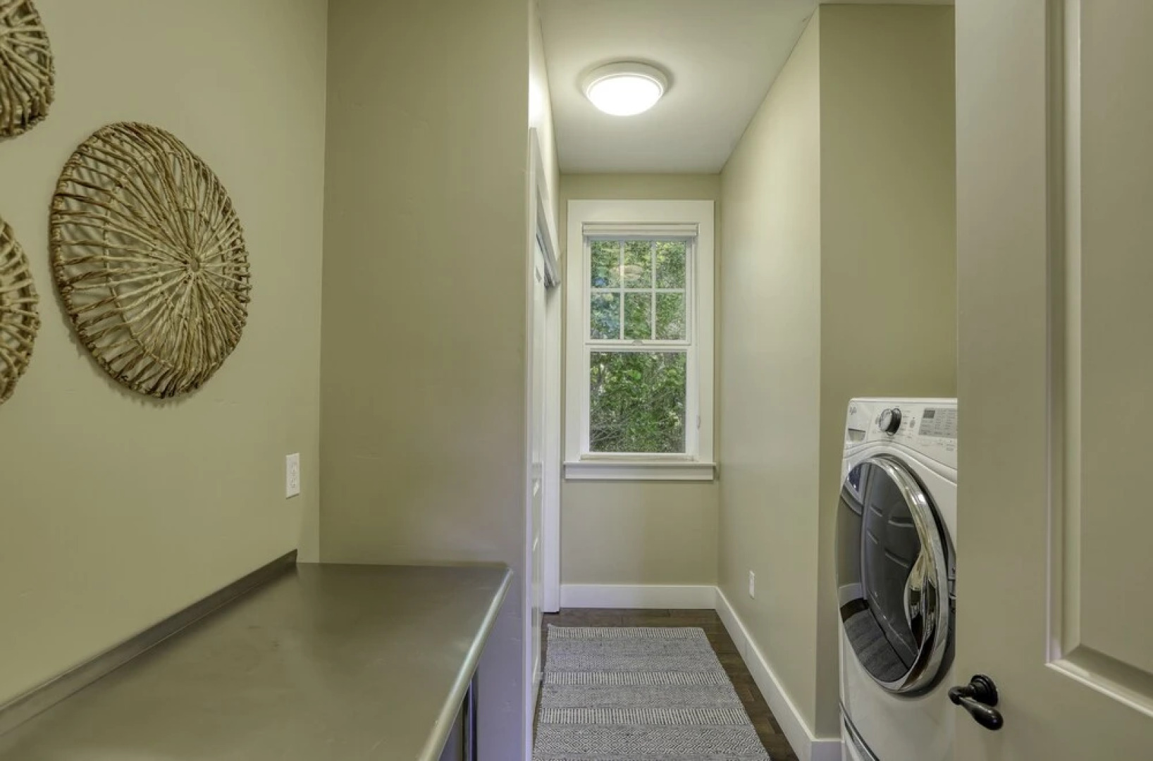 552 Paseo Street 4 Bedroom Home by Redawning