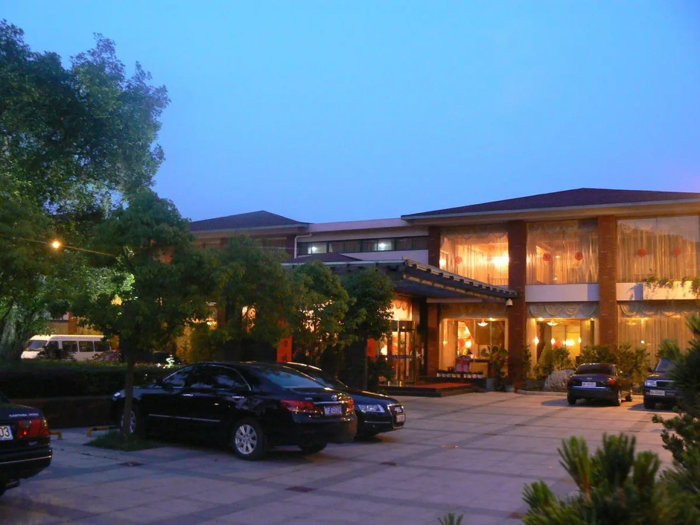 Jingtingshan Resort Hotel