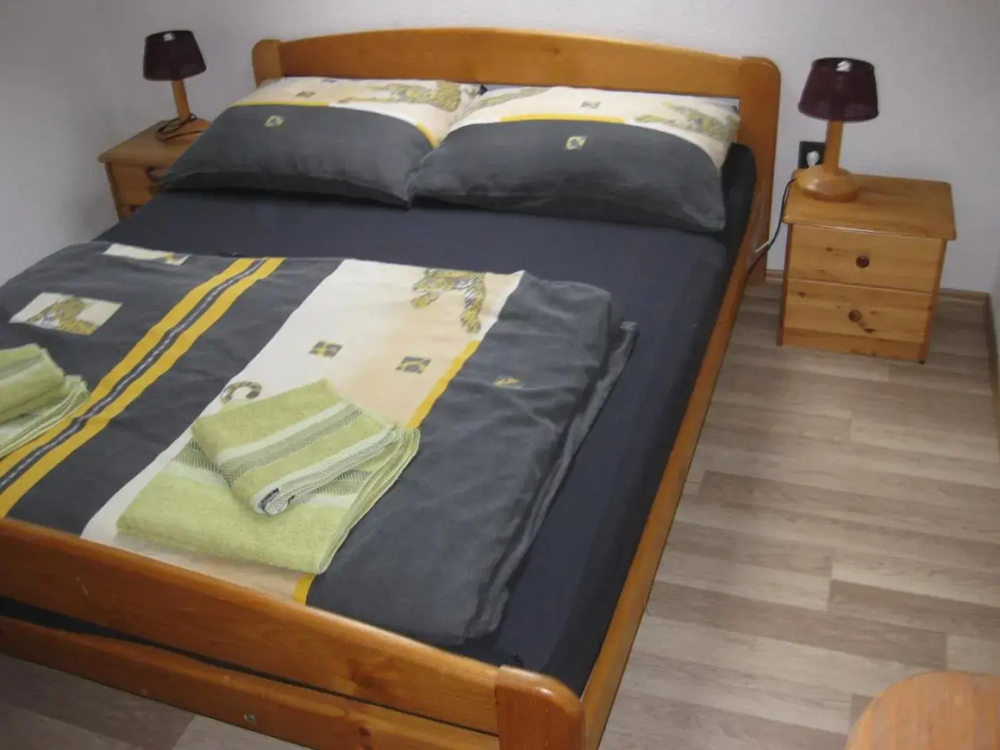 Rent a Scooter Vendégház