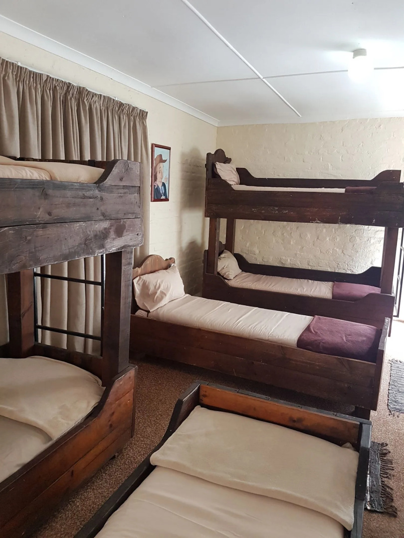 Oasis Shanti Backpackers