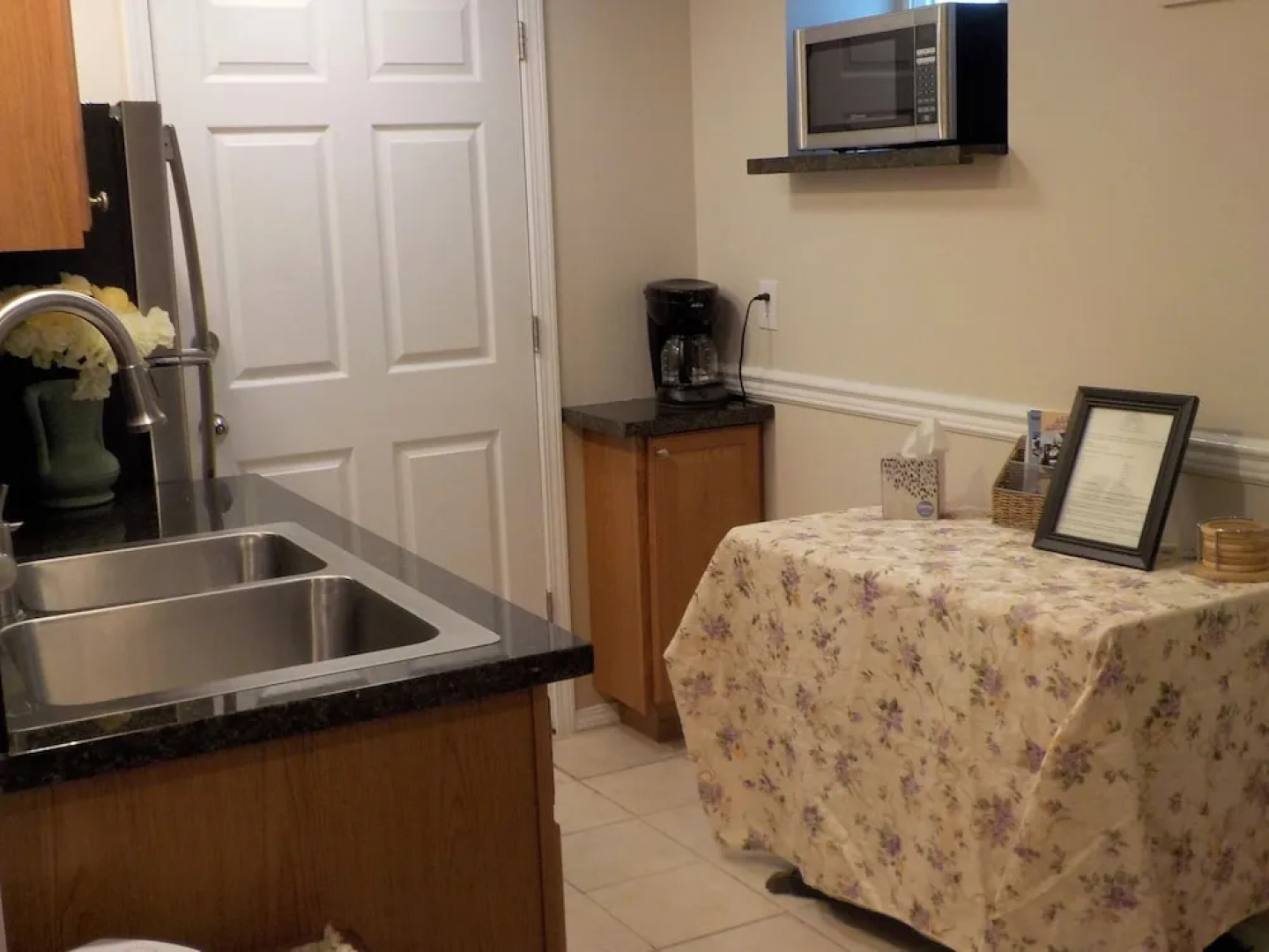 Sunnyside Inn Bed &Breakfast