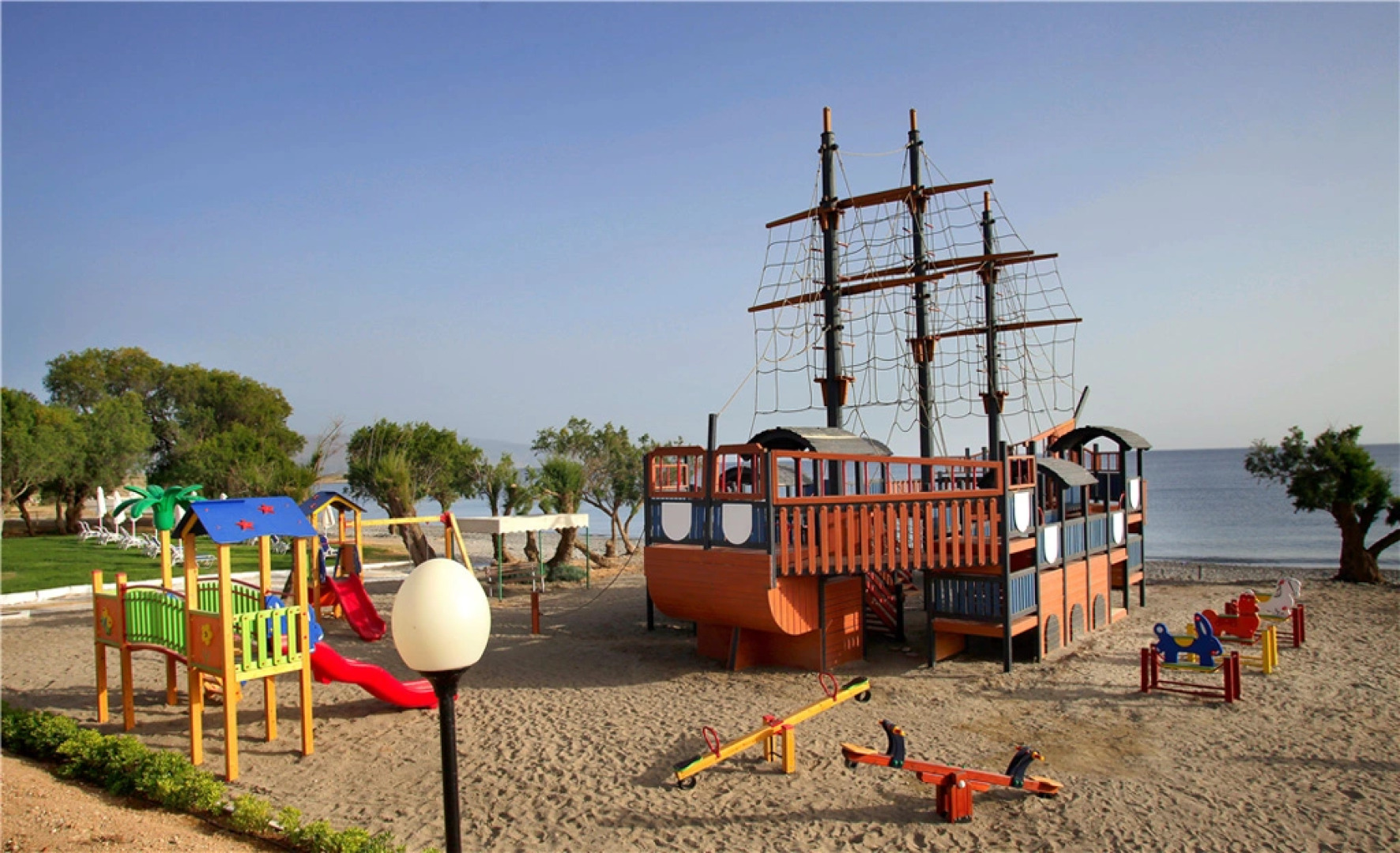 Atlantica Ocean Beach Resort