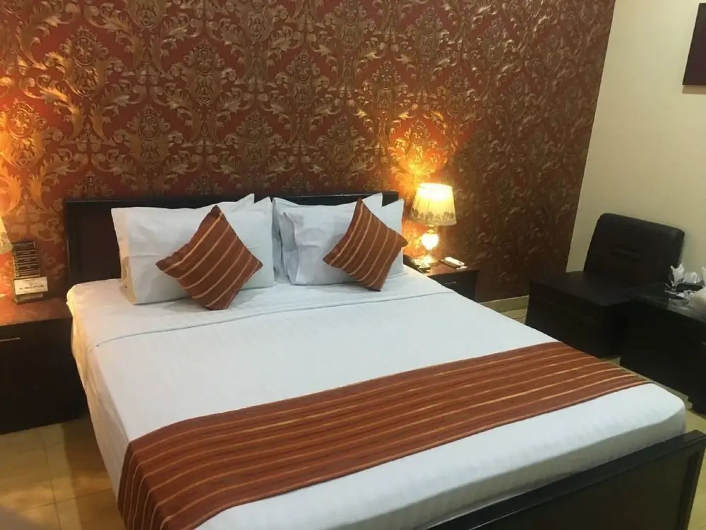 Hotel Executive Lodge