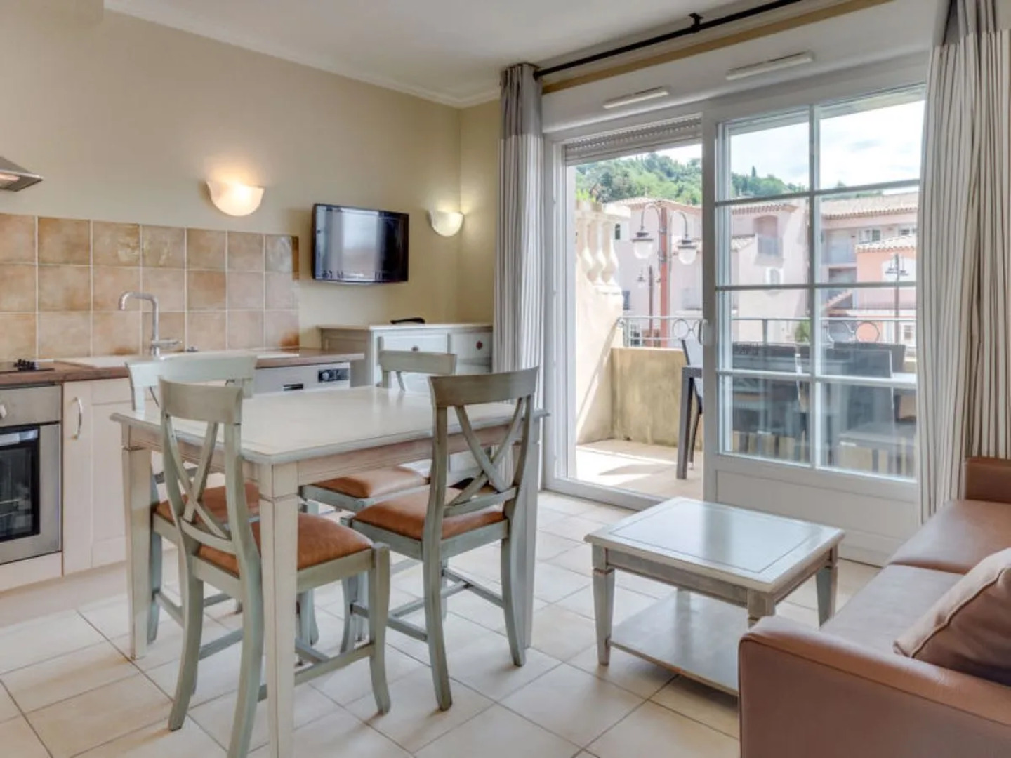 Domaine de Camiole (LLI102)