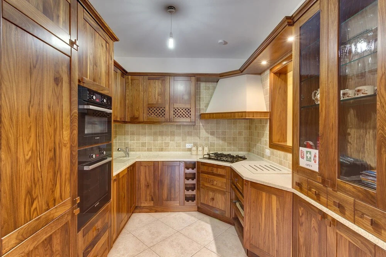 Charming Apartment in Qawra