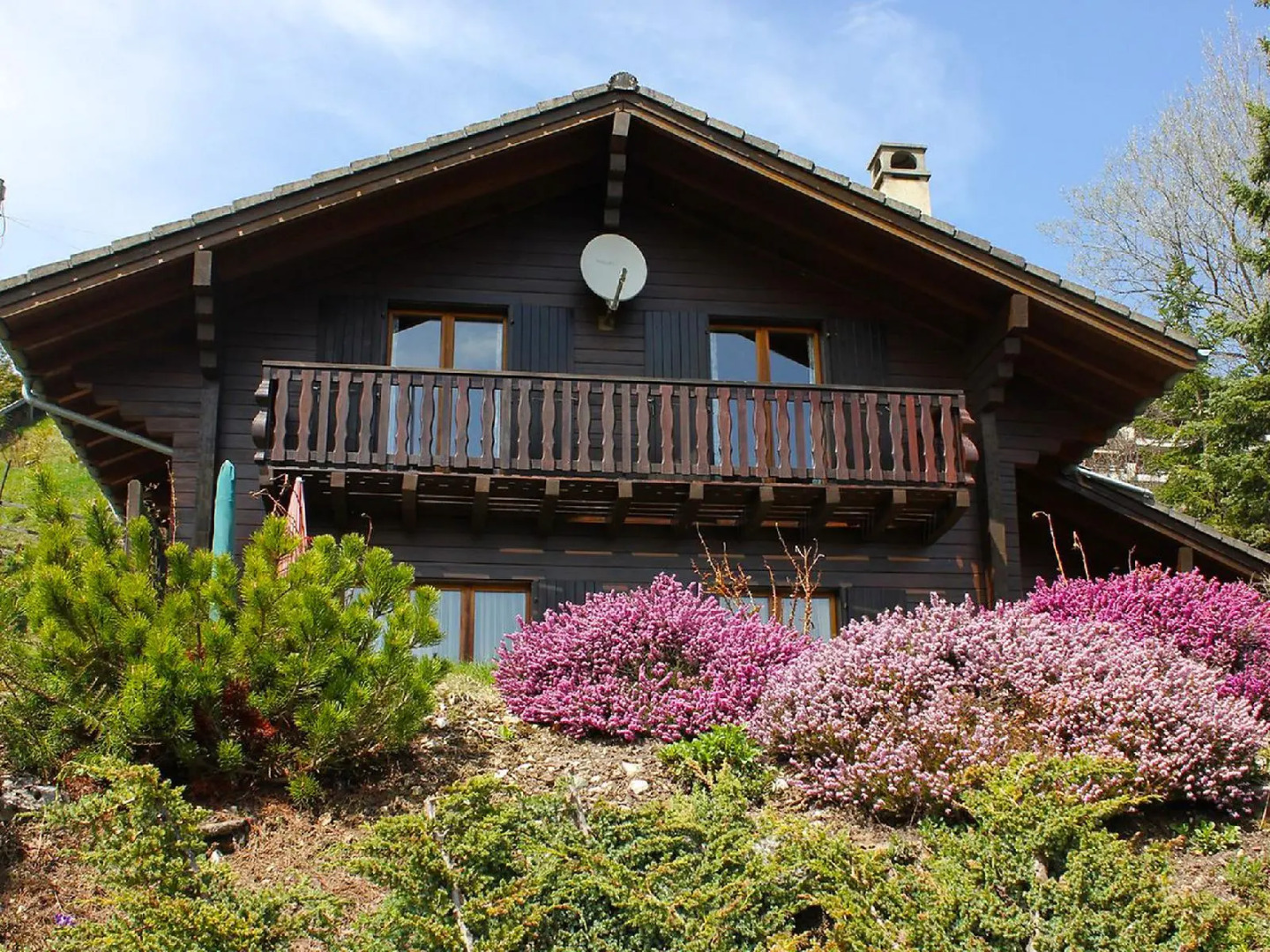 Le Petit Clos Des Rocailles - Three Bedroom