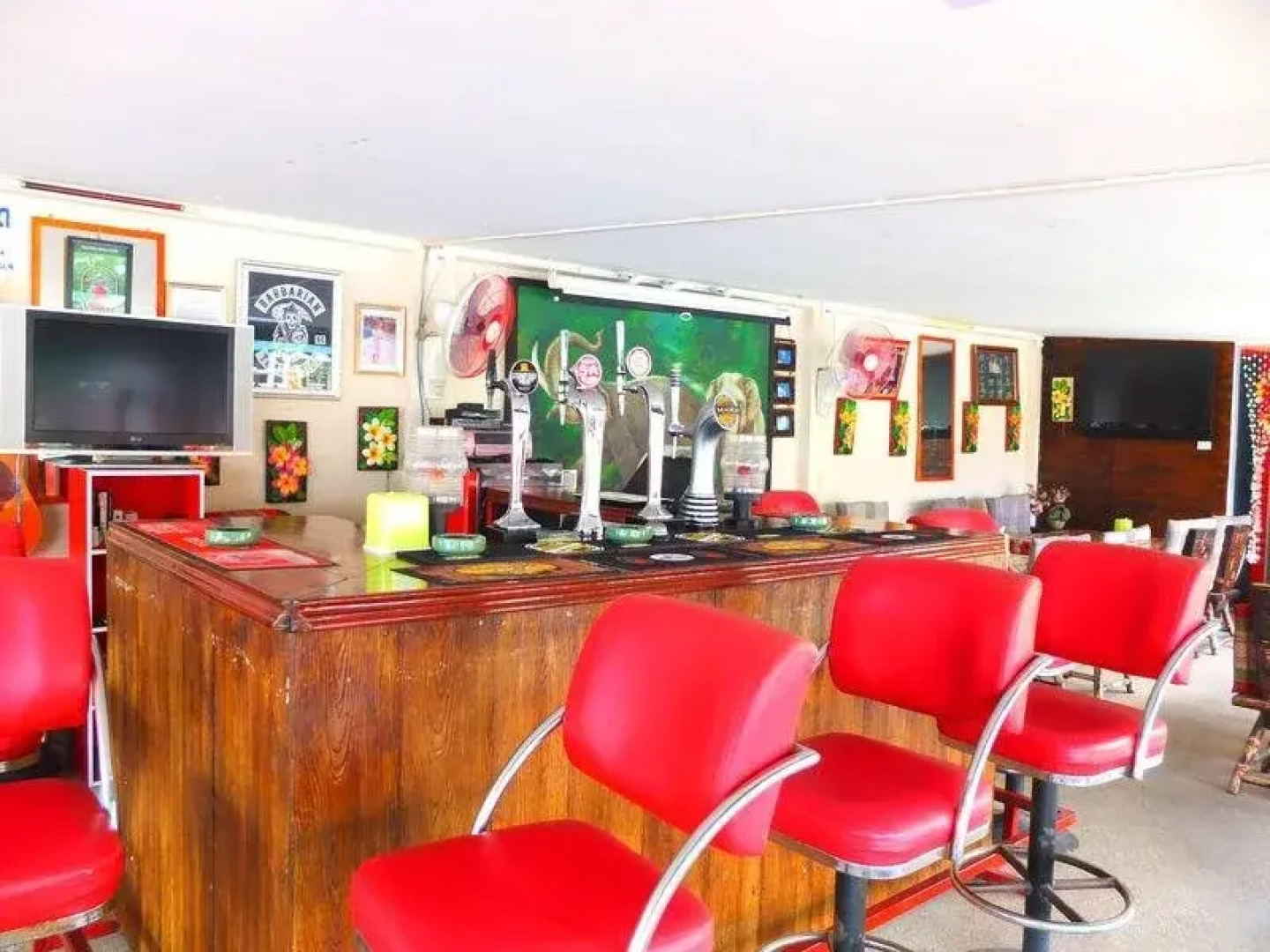 Laylas Place - Resort