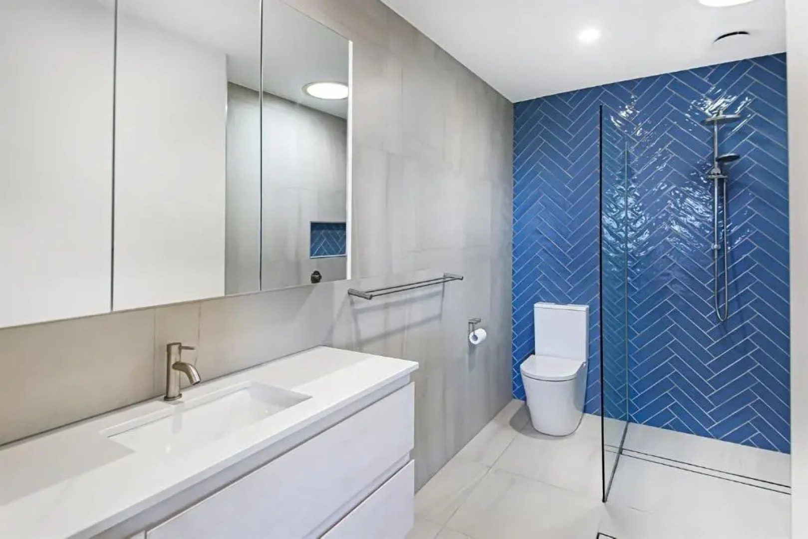 Unit 8 'Point Break', Point Arkwright