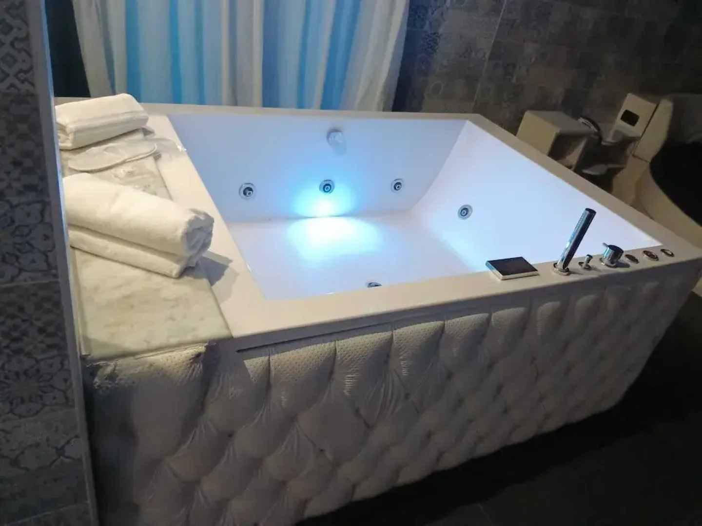 Hotel La Fayette Licola