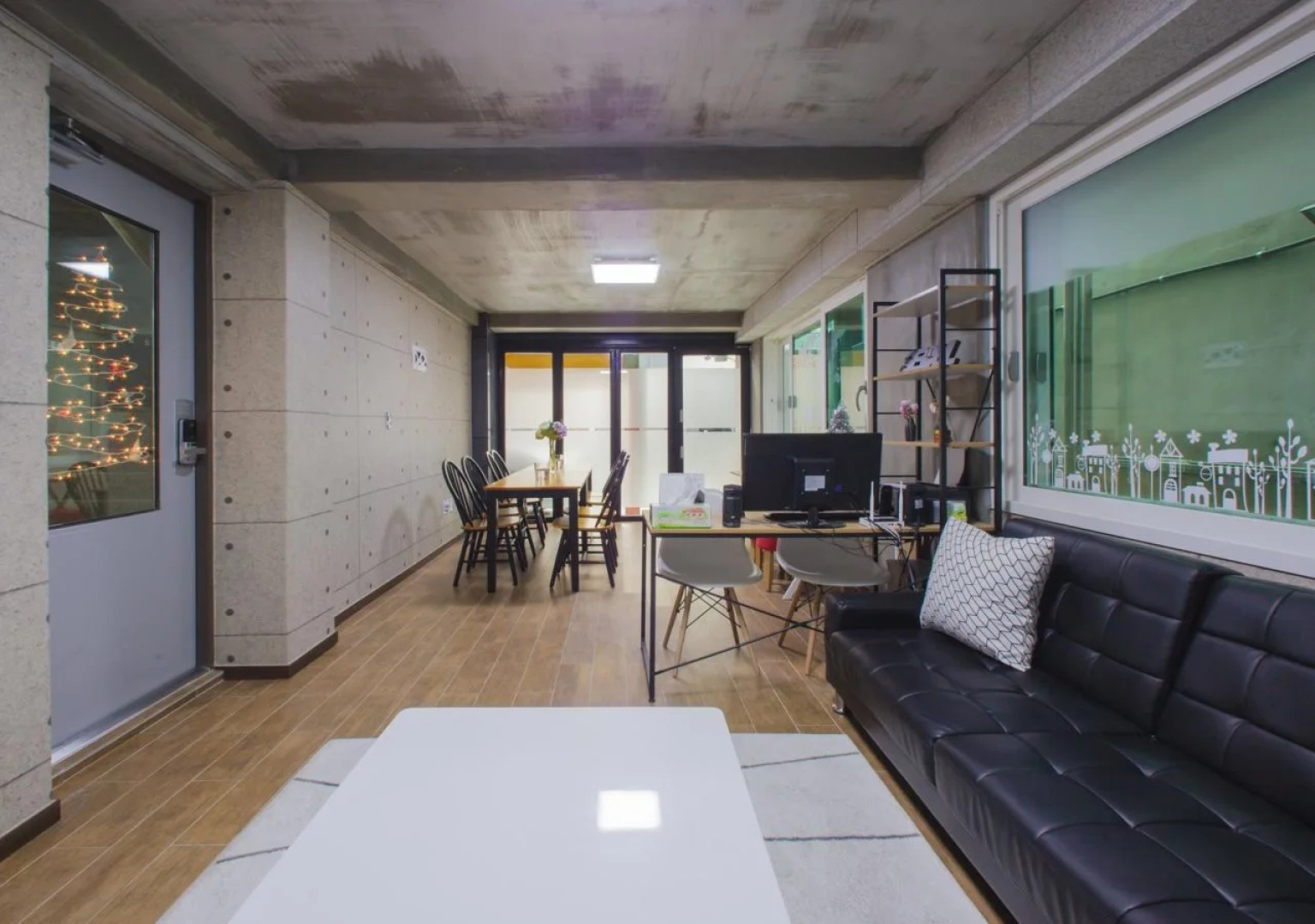 KW Hongdae Line Hostel