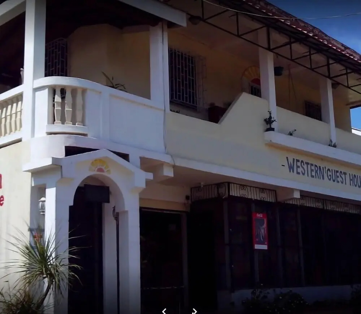 Don Santiago Guesthouse Downtown