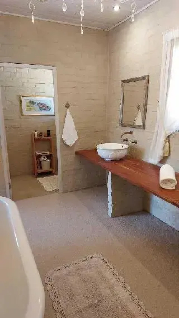 Hartland Country House