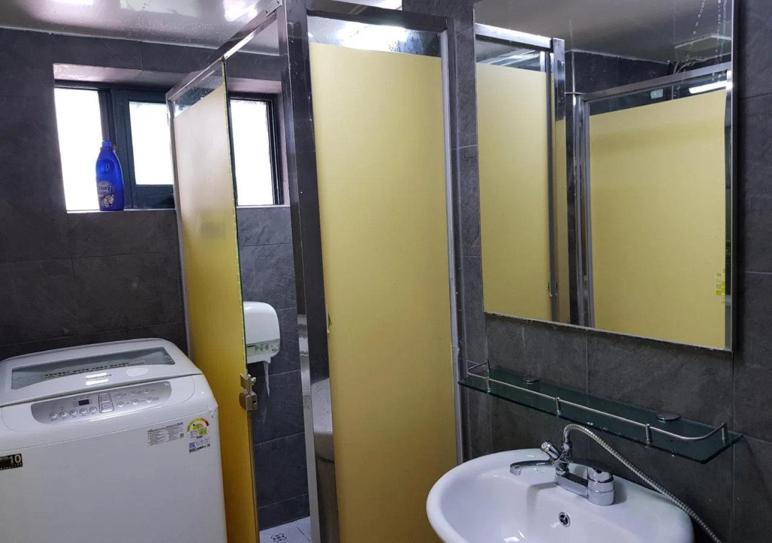 Elm Tree Guesthouse Myeongdong