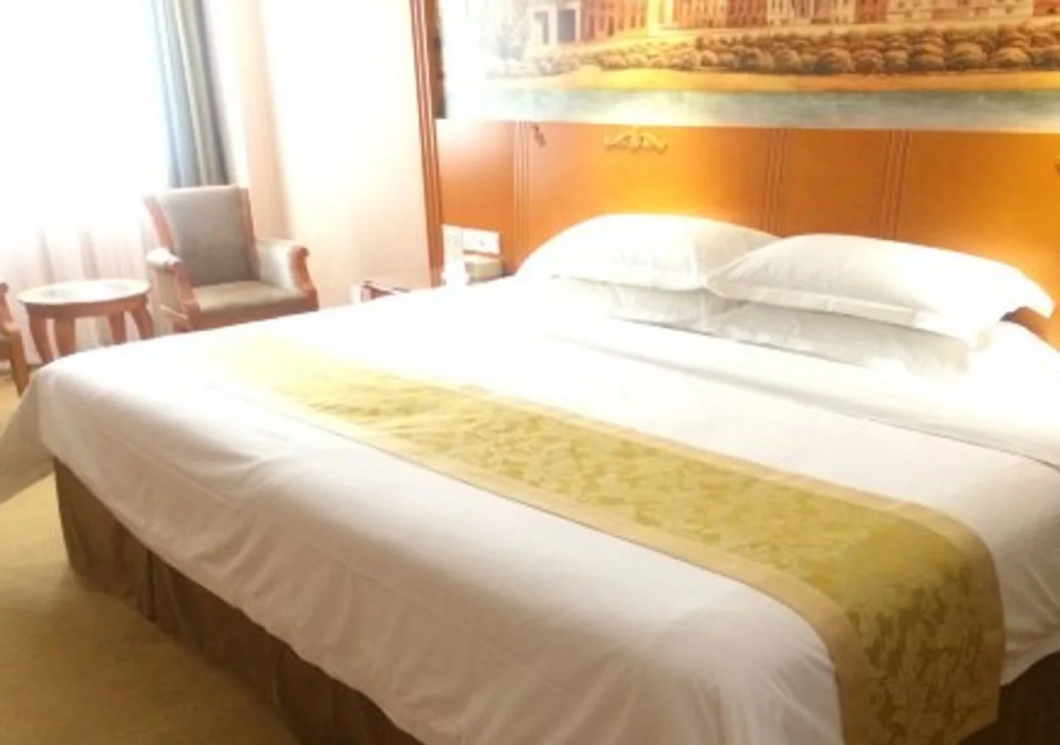 Vienna International Hotel Guigang Hecheng Road Branch