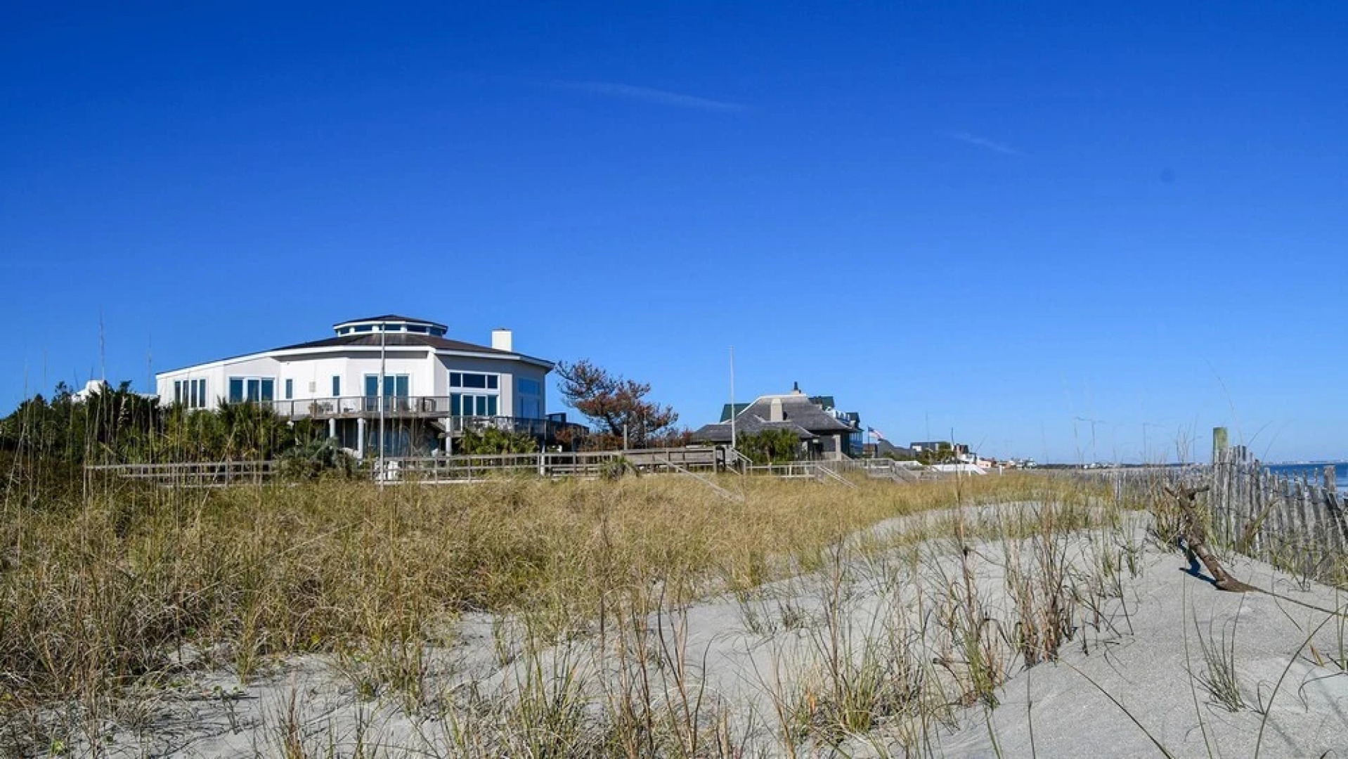 Sea Castle by Peace Vacations