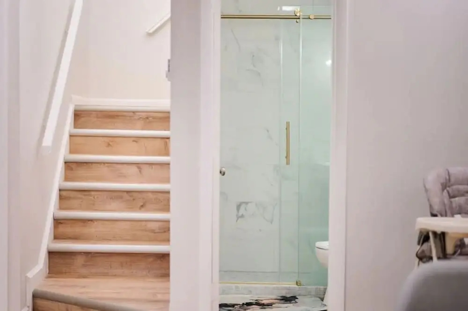 Luxury Family Escape Hottub/sauna/billiard/pool 4 Bedroom Home by RedAwning