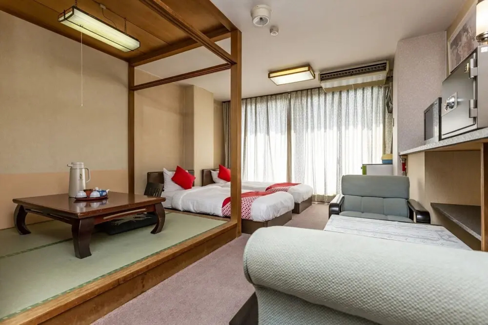 Kitaguni Grand Hotel