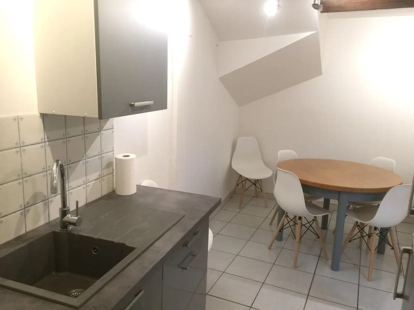 Apartment With one Bedroom in Monteux, With Wonderful City View and Wifi