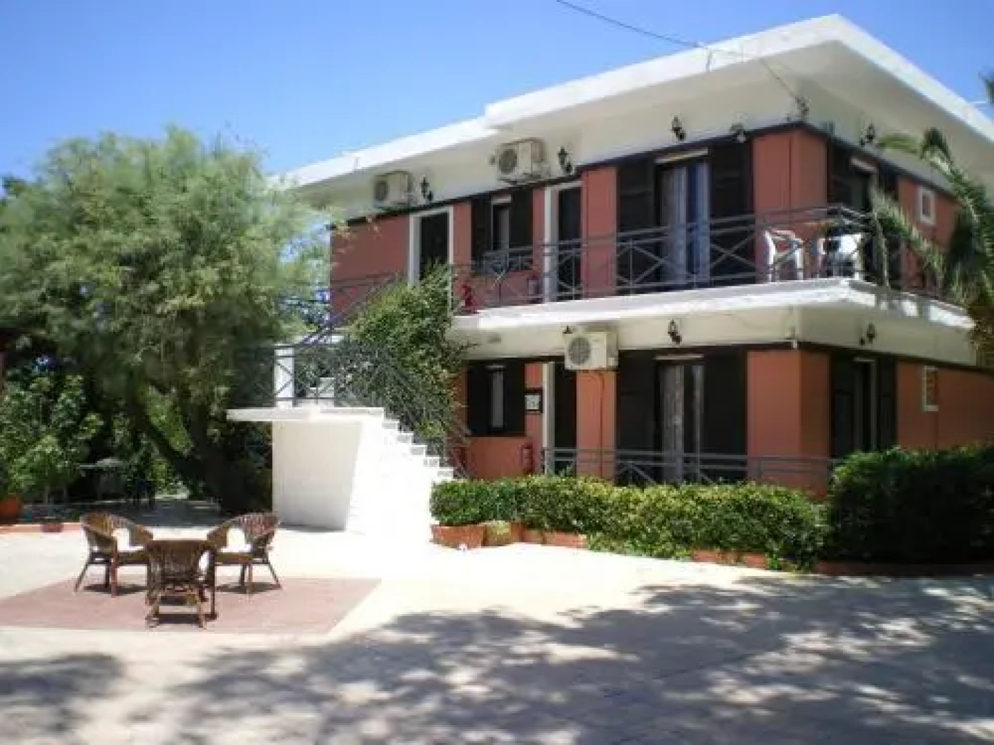 Aparthotel 4 stars Lefkimmi