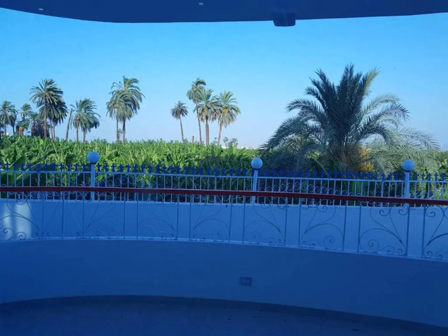 Moon Valley Apartments